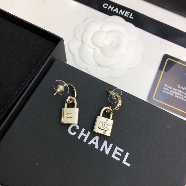 Ch**el earrings